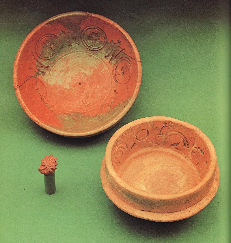TERRA-SIGILLATA